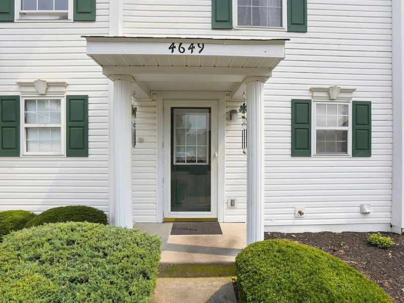 4649 Hobson Drive , Unit 12C, Columbus, OH 43228 Photo 2