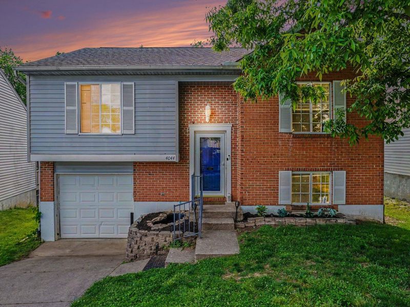 4044 Woodchase Drive, Erlanger, KY 41018 Photo 1