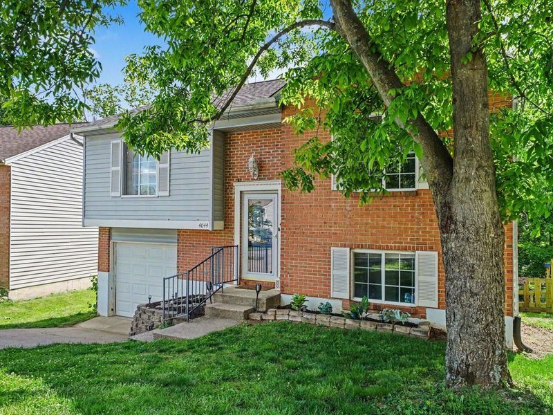 4044 Woodchase Drive, Erlanger, KY 41018 Photo 2
