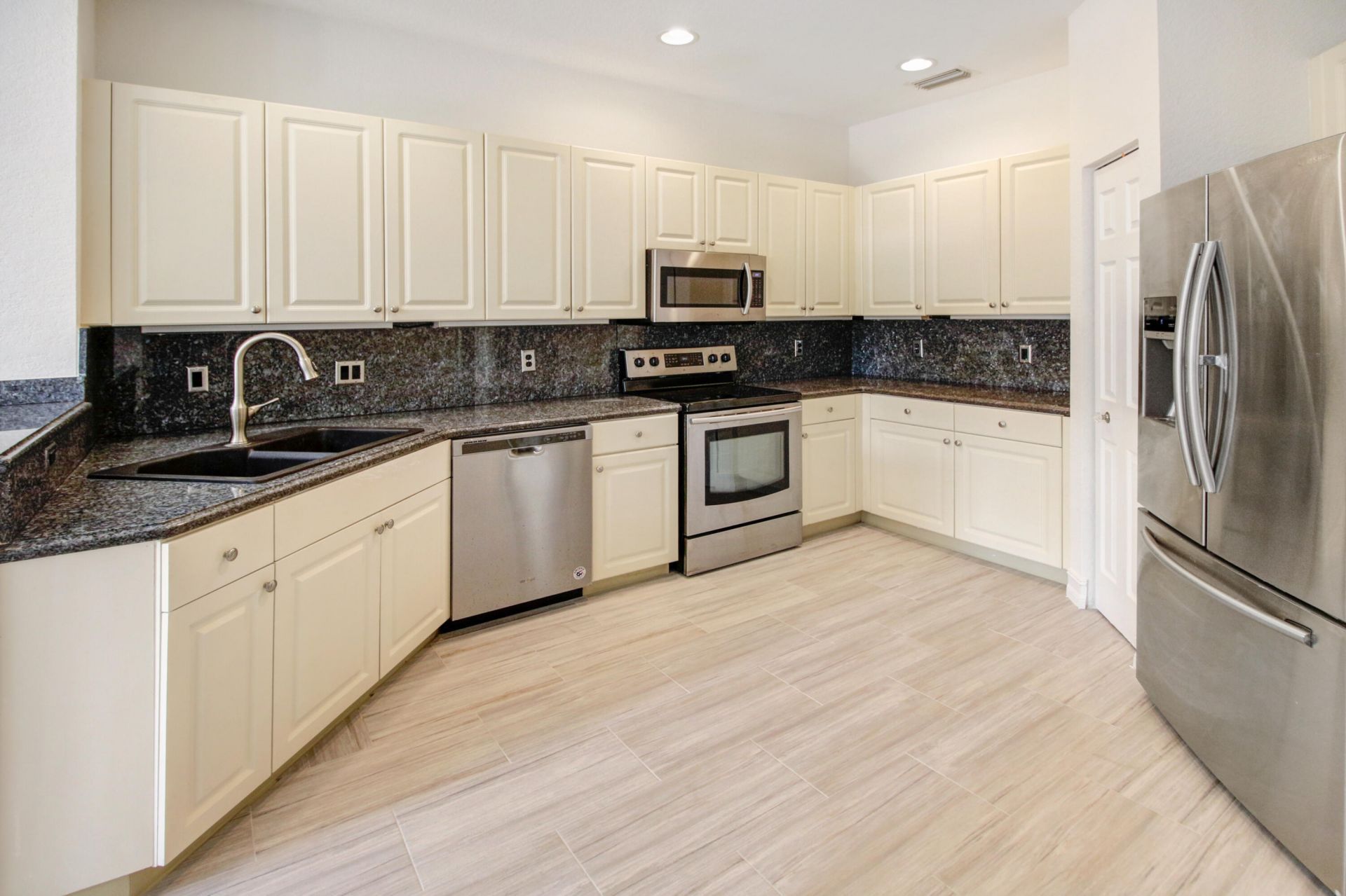 5794 NW 119th Terrace, Coral Springs, FL 33076 Photo
