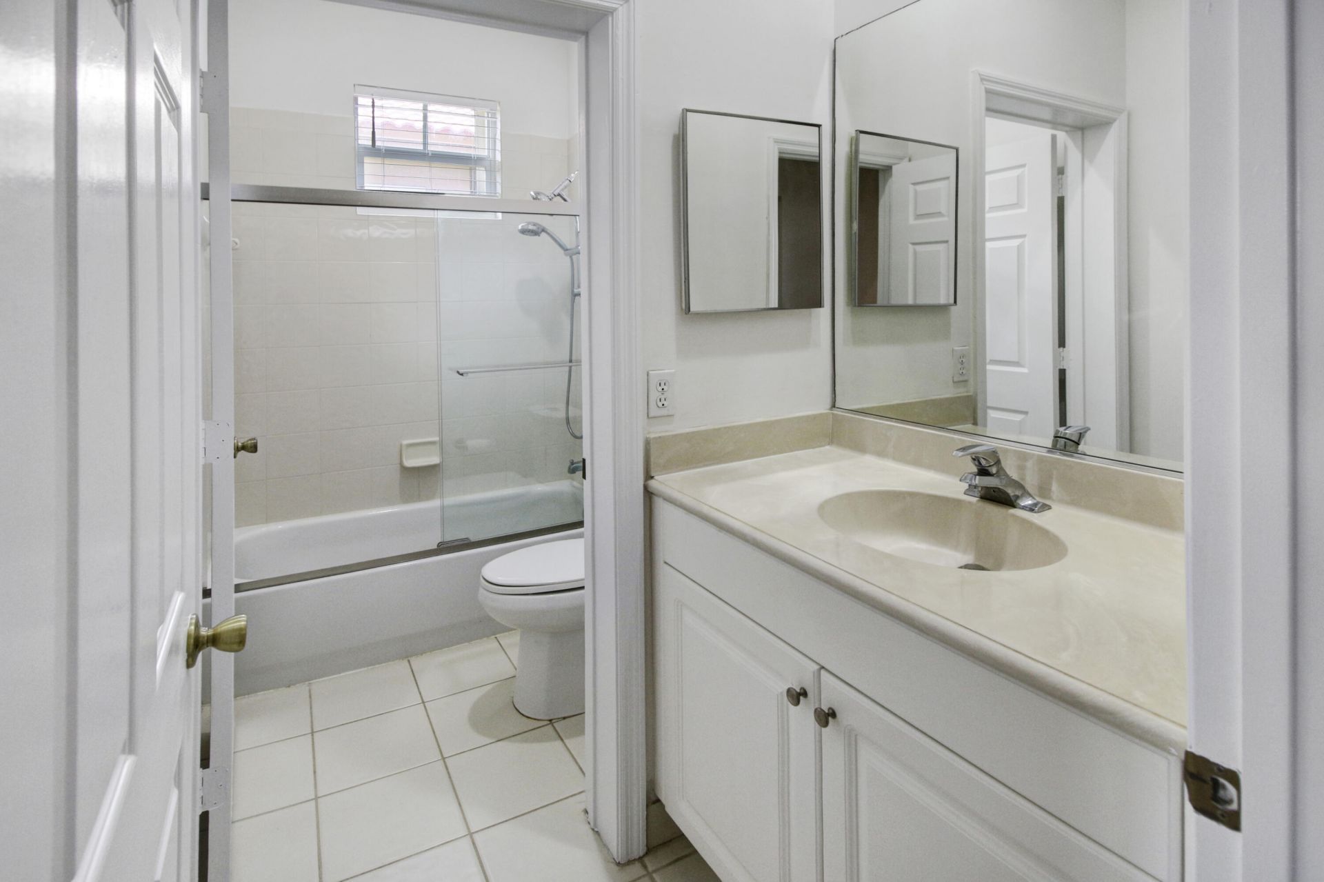 5794 NW 119th Terrace, Coral Springs, FL 33076 Photo