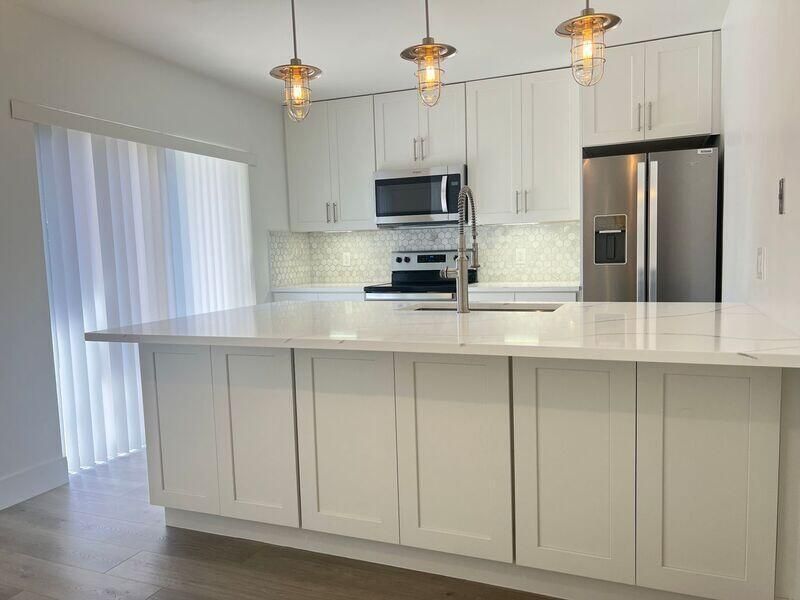 5714 57th Way, West Palm Beach, FL 33409 Photo