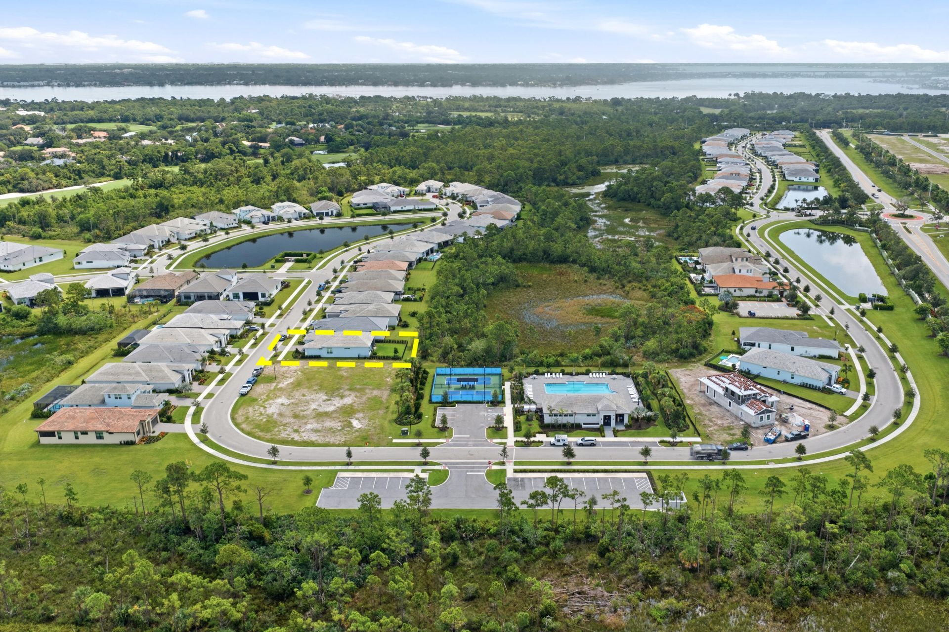 2165 SE Mosaic Boulevard, Port Saint Lucie, FL 34984 Photo