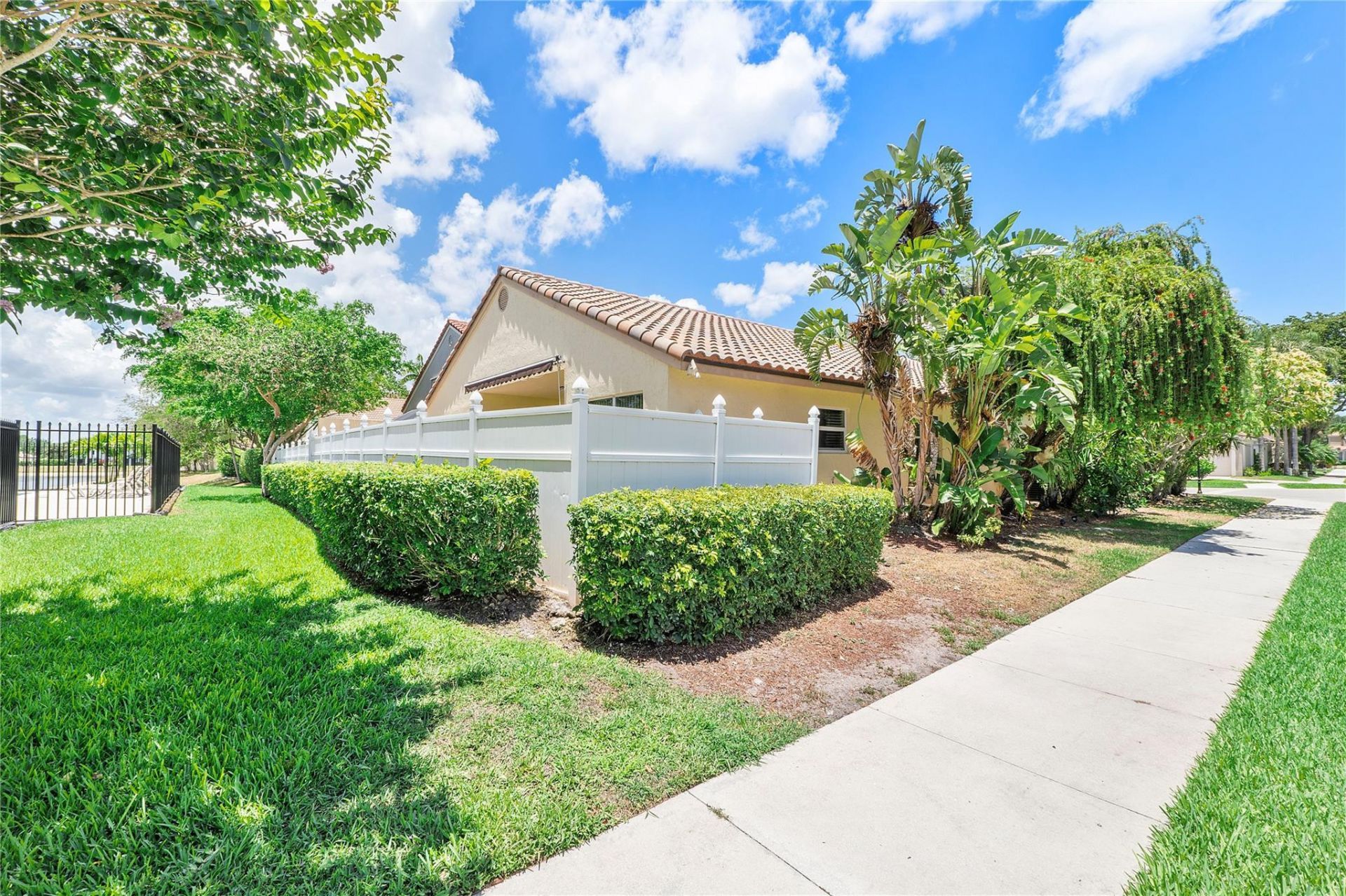 6150 NW 76th Court, Parkland, FL 33067 Photo