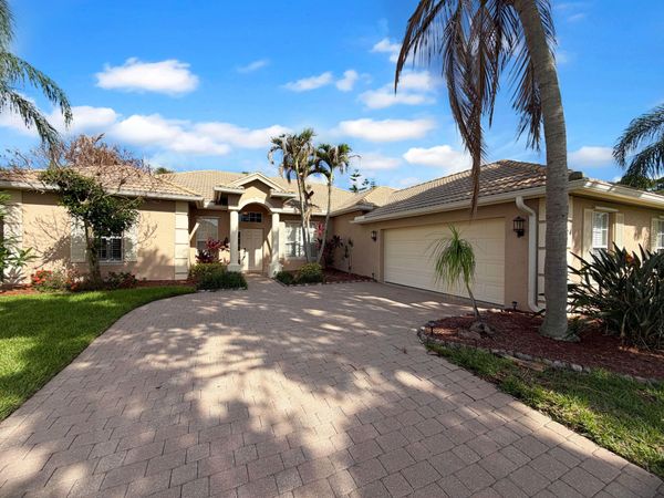 424 Dover, Port St. Lucie, FL 34983