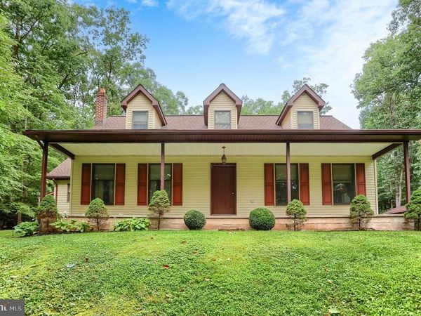 151 HOFFMAN ROAD , ELIZABETHVILLE, PA 17023