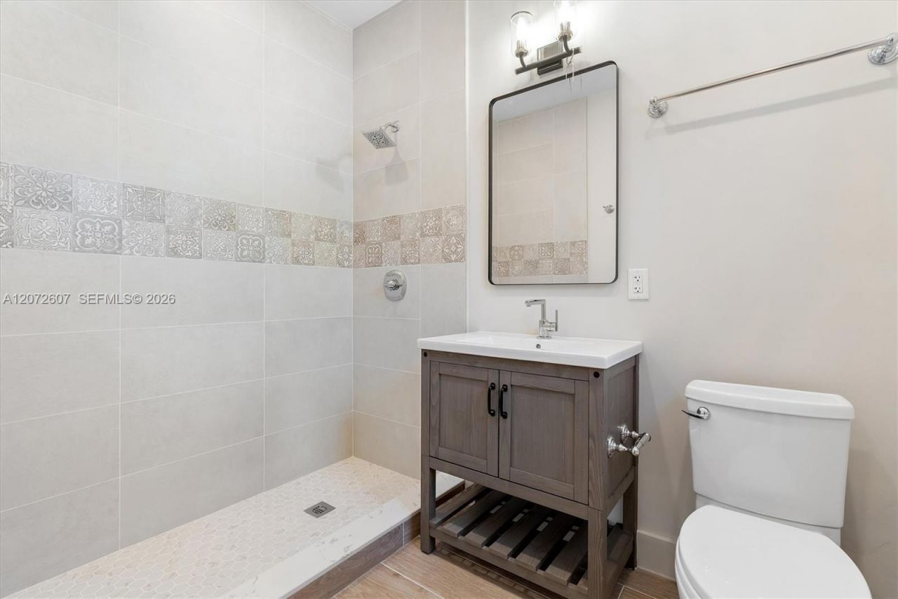 622 NE 98th St, Miami Shores, FL 33138 Photo