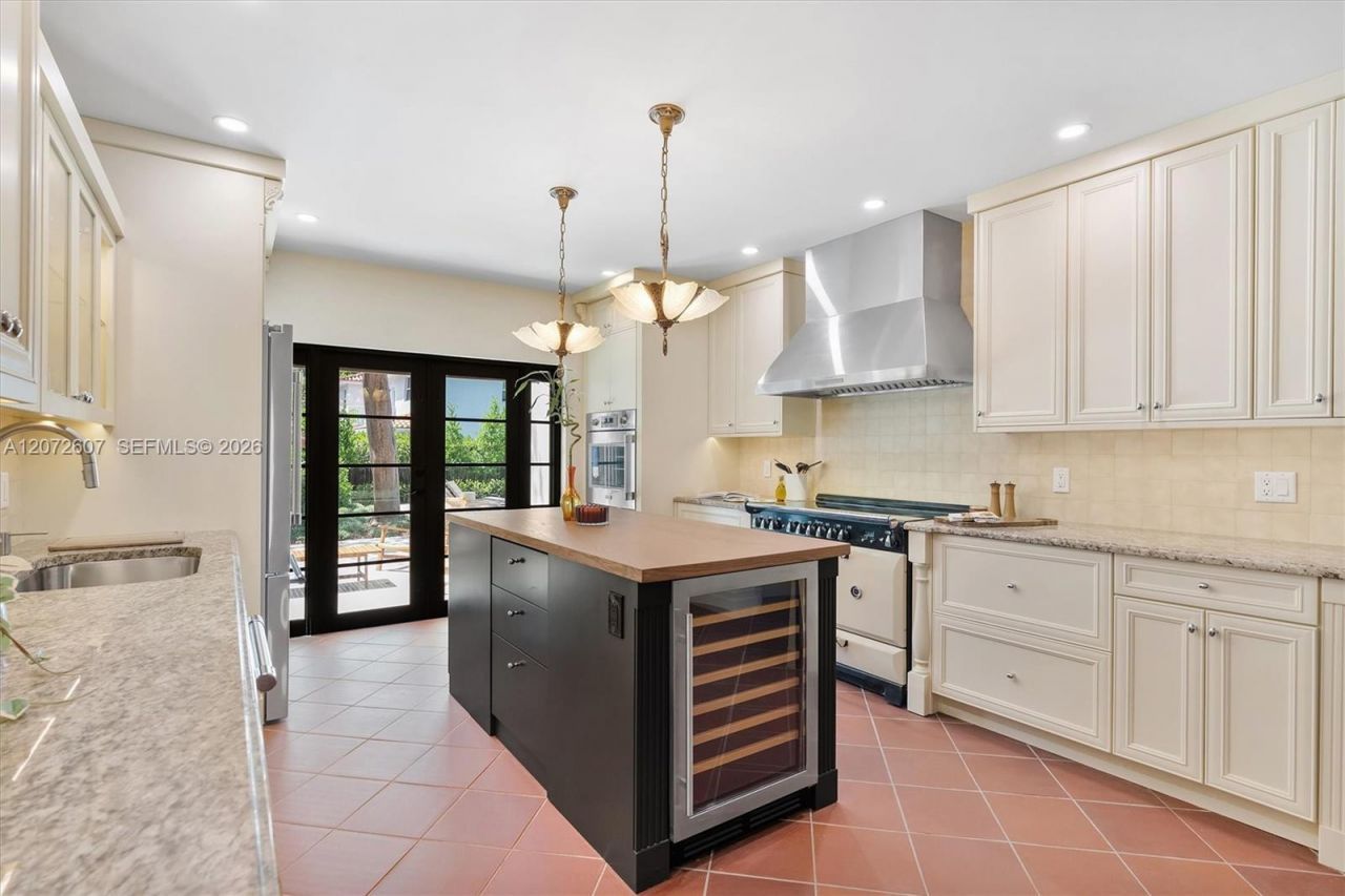 622 NE 98th St, Miami Shores, FL 33138 Photo