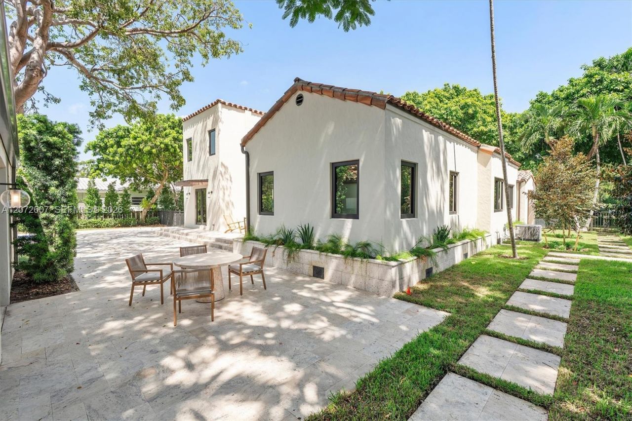 622 NE 98th St, Miami Shores, FL 33138 Photo