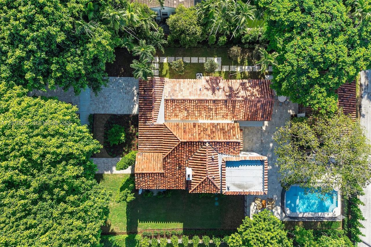 622 NE 98th St, Miami Shores, FL 33138 Photo