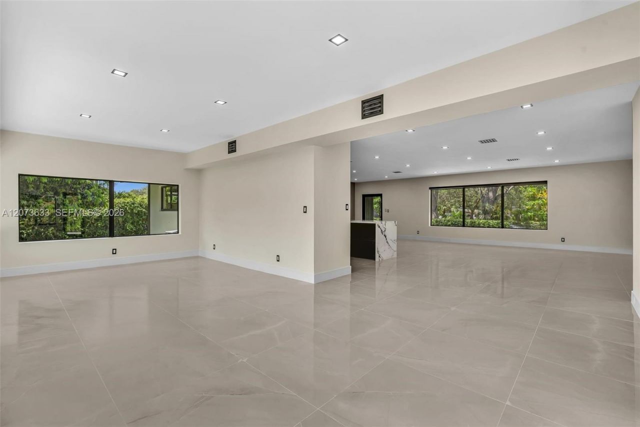 7920 SW 132nd St , Pinecrest, FL 33156 Photo