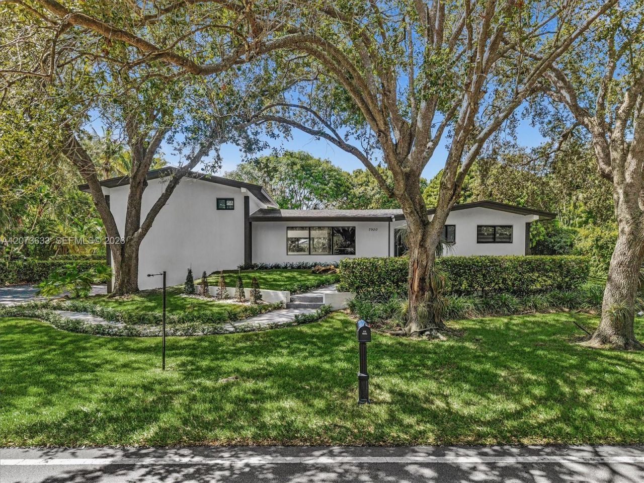 7920 SW 132nd St , Pinecrest, FL 33156 Photo