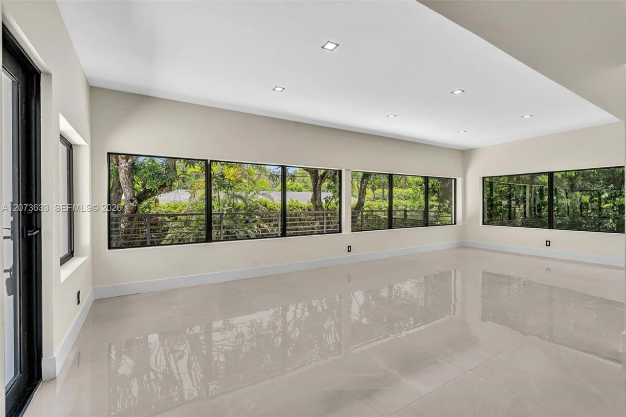 7920 SW 132nd St , Pinecrest, FL 33156 Photo