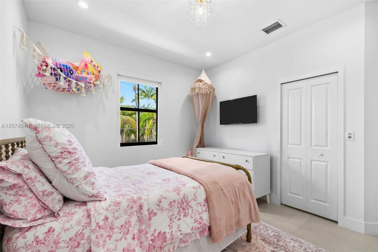 15875 SW 90th Ave , Palmetto Bay, FL 33157 Photo