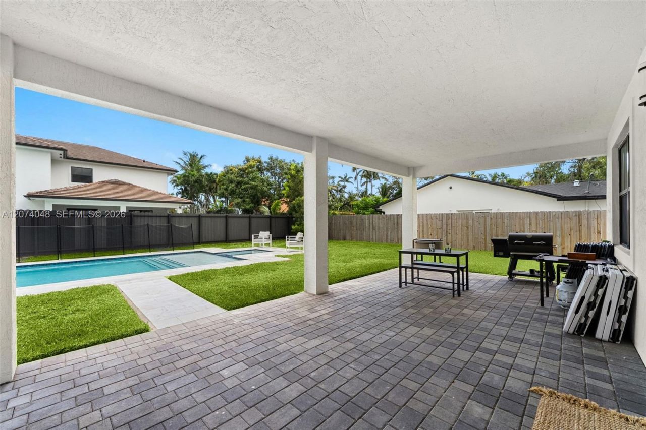 15875 SW 90th Ave , Palmetto Bay, FL 33157 Photo