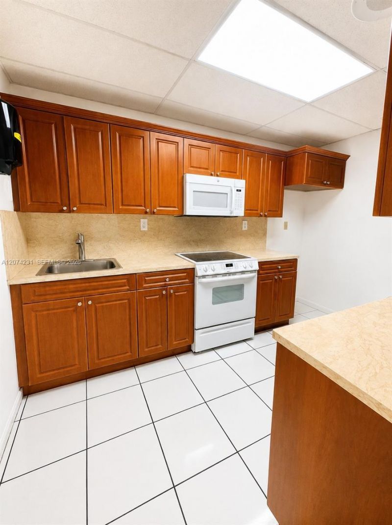 3100 Milam Dairy Rd , Unit 112, Miami, FL 33122 Photo