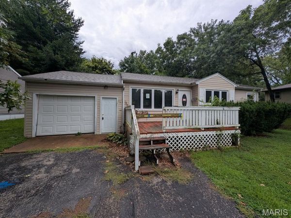 20 Marlo Drive , Belleville, IL 62226