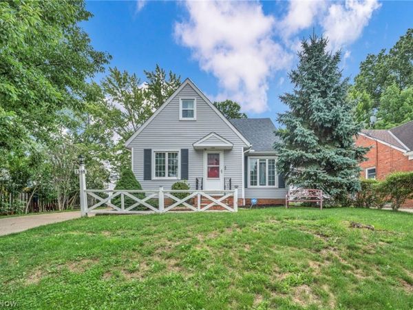 1369 Cranover Road , Lyndhurst, OH 44124