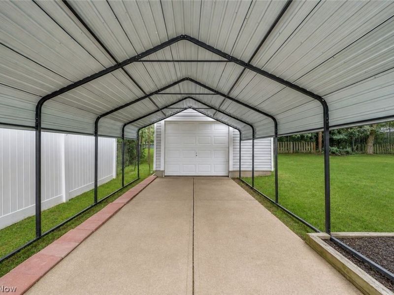 1369 Cranover Road, Lyndhurst, OH 44124 Photo 37