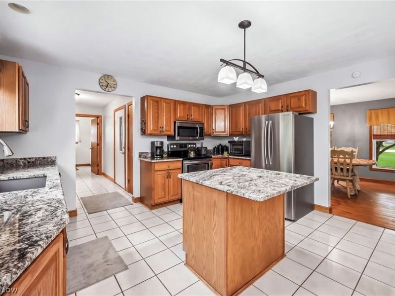 9945 Ginger Hill Road, New Middletown, OH 44442 Photo 14