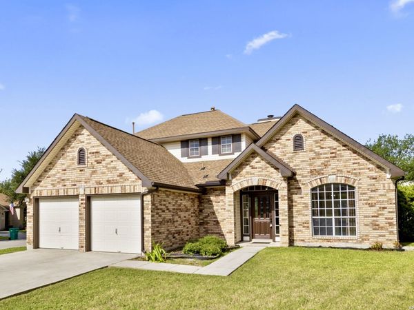 8303 Copperknoll, Converse, TX 78109