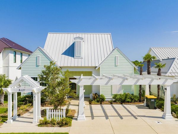 8627 Jamestown Ct, Gulf Shores, AL 36542