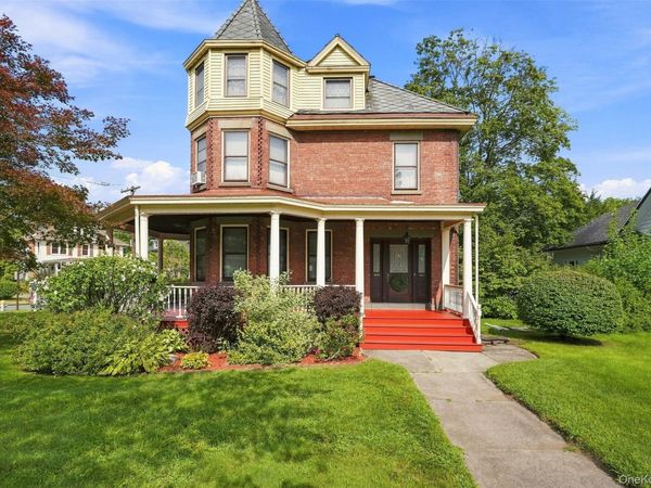 349 Albany Avenue, Kingston, NY 12401