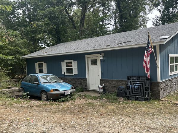 647 Deer Park Drive , Anderson, MO 64831