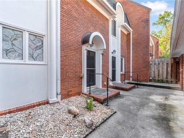 1493 Ashford Place NE, Atlanta, GA 30319
