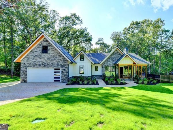3933 Skyline Drive, Gainesville, GA 30501