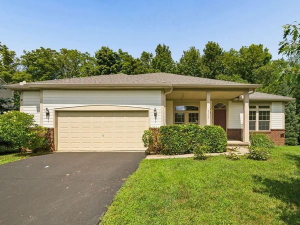 2303 Pleasant Colony Drive, Lewis Center, OH 43035