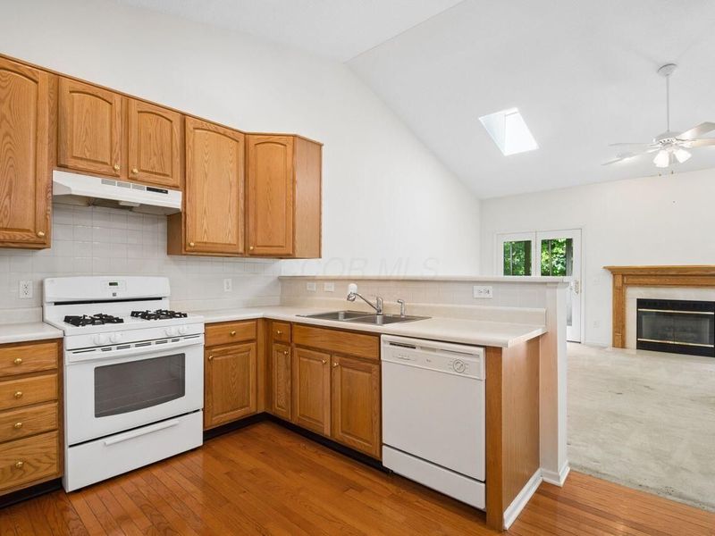 2303 Pleasant Colony Drive, Lewis Center, OH 43035 Photo 15