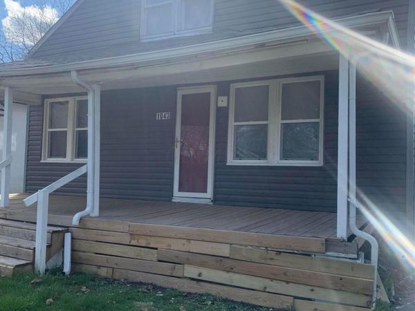 1043 Seymour Avenue , Columbus, OH 43206