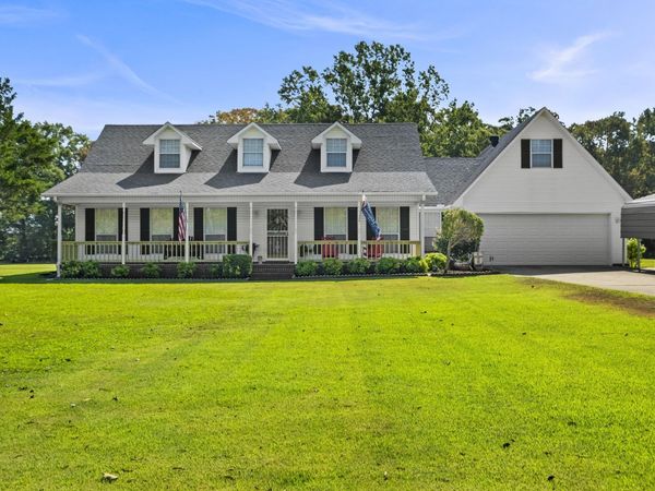 118 E Eden Park, Searcy, AR 72143