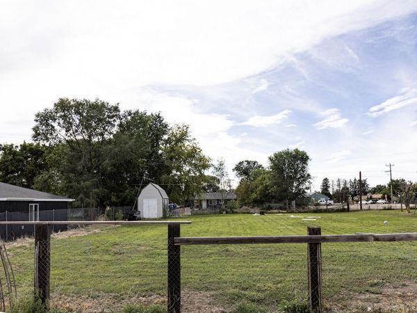 2041 N St, Heyburn, ID 83336