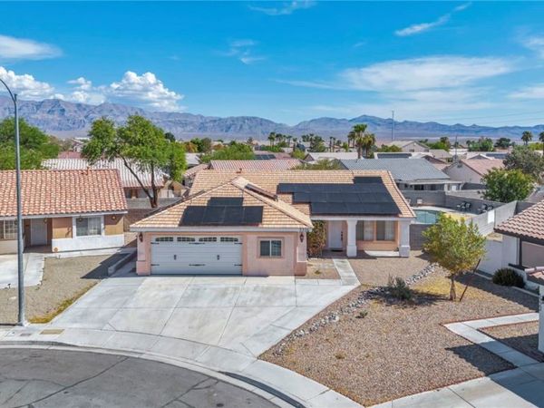 5326 Sun Meadow Court, North Las Vegas, NV 89031