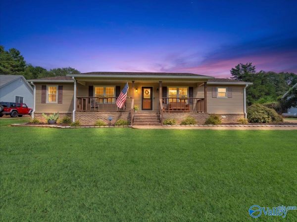 18692 Sulphur Creek Drive, Elkmont, AL 35620
