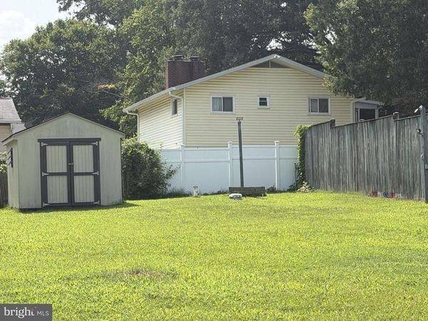 1716 CHESAPEAKE DRIVE, EDGEWATER, MD 21037