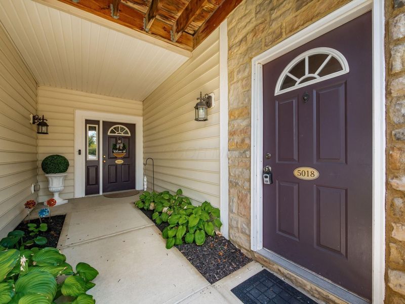 5018 Ivyvine Boulevard, Unit B, Dublin, OH 43016 Photo 4