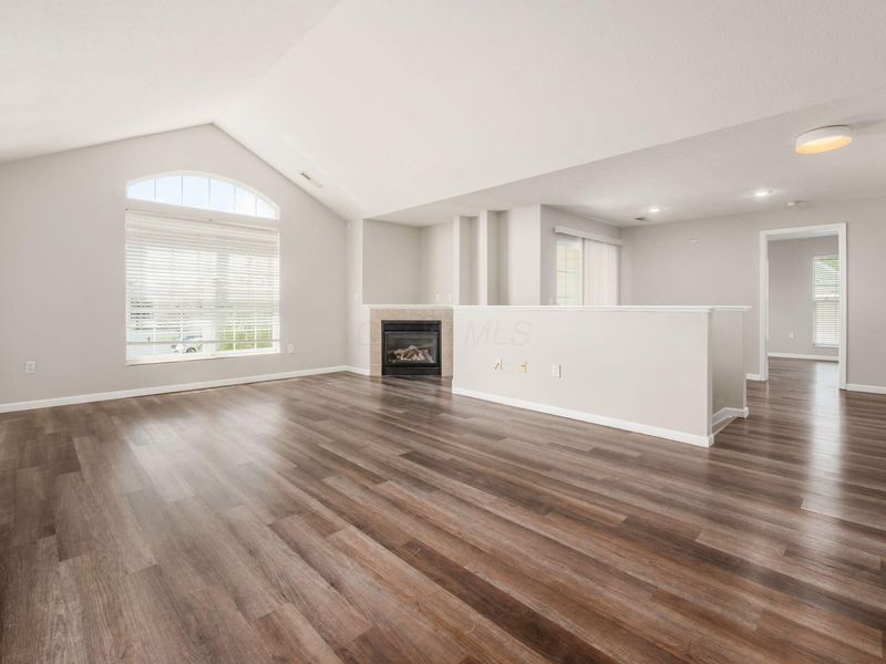 5018 Ivyvine Boulevard, Unit B, Dublin, OH 43016 Photo 9