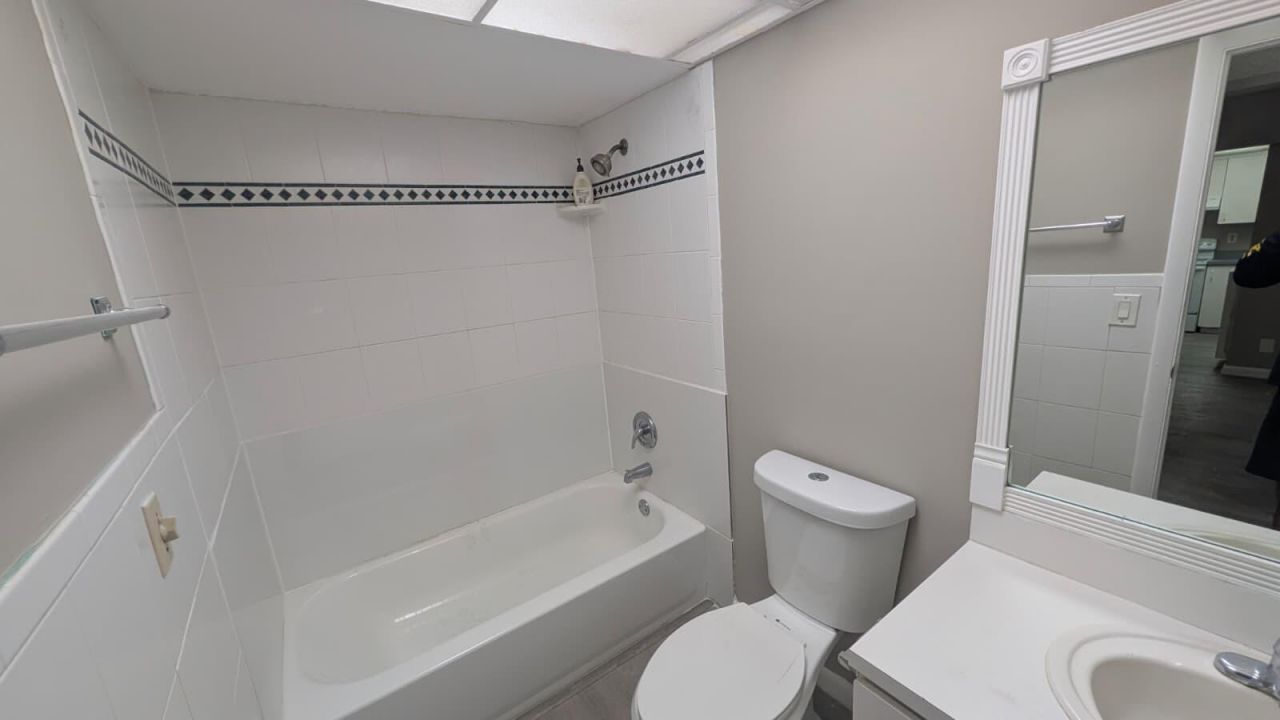 490 NW 20th Street, Unit 2110, Boca Raton, FL 33431 Photo