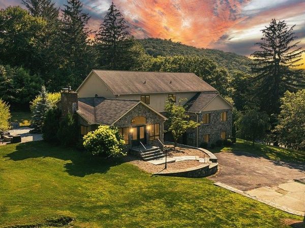 237 Mineral Springs Road , Highland Mills, NY 10930