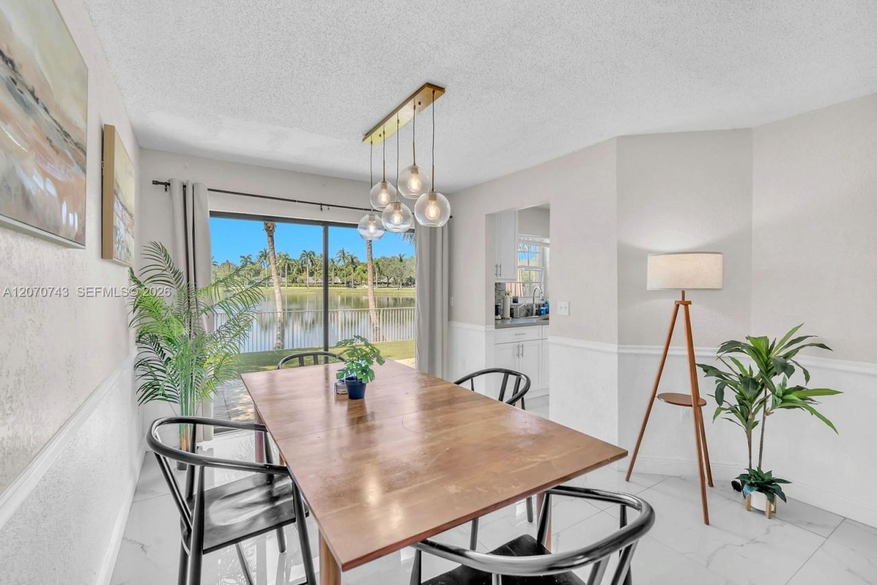 223 SW 159th Way, Sunrise, FL 33326 Photo