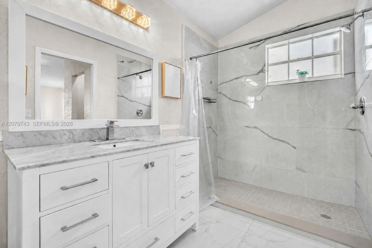 223 SW 159th Way, Sunrise, FL 33326 Photo