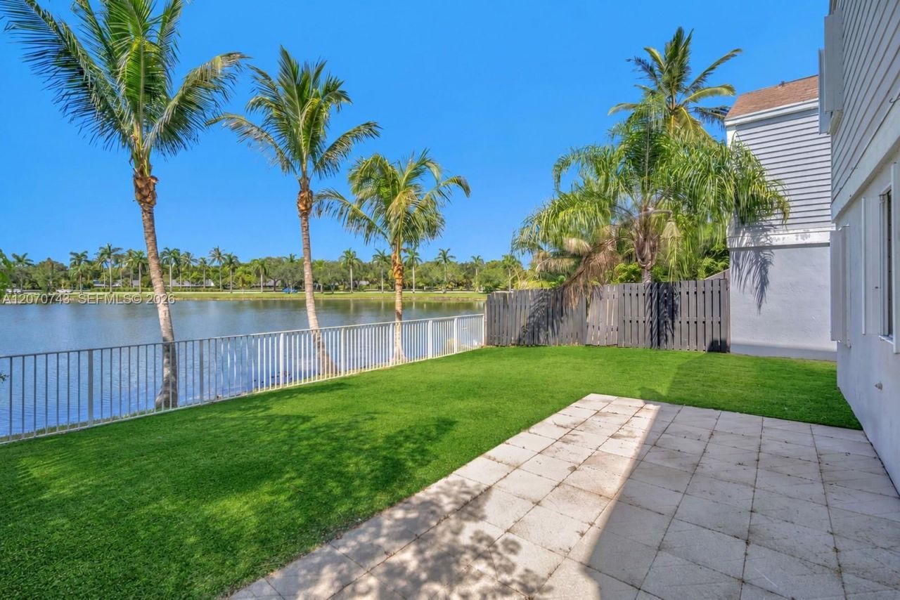 223 SW 159th Way, Sunrise, FL 33326 Photo