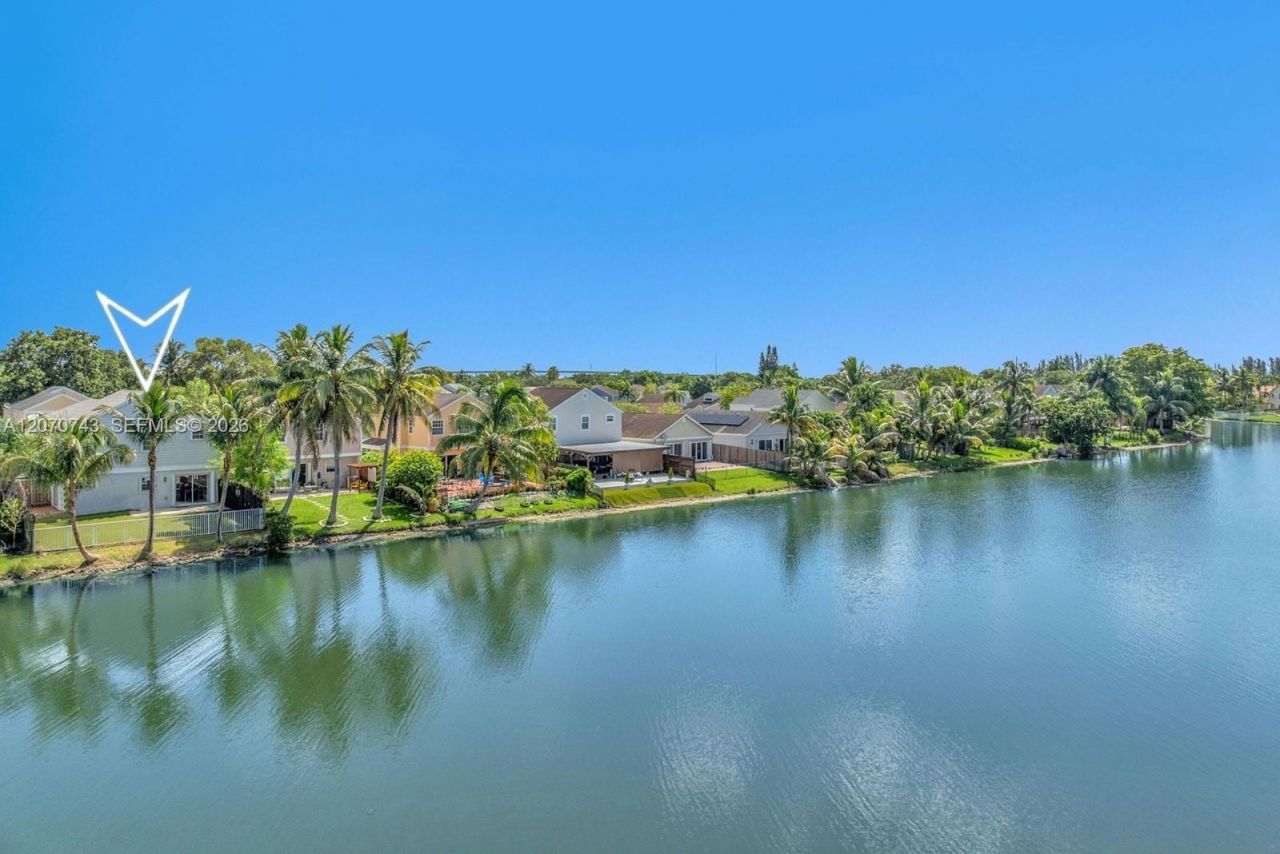 223 SW 159th Way, Sunrise, FL 33326 Photo