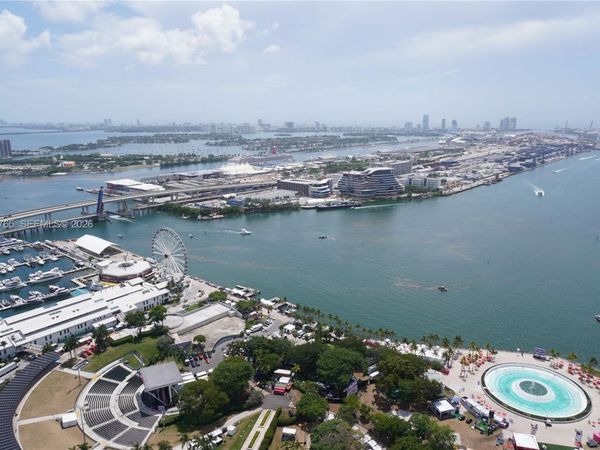 50 Biscayne Blvd, Unit 5202, Miami, FL 33132