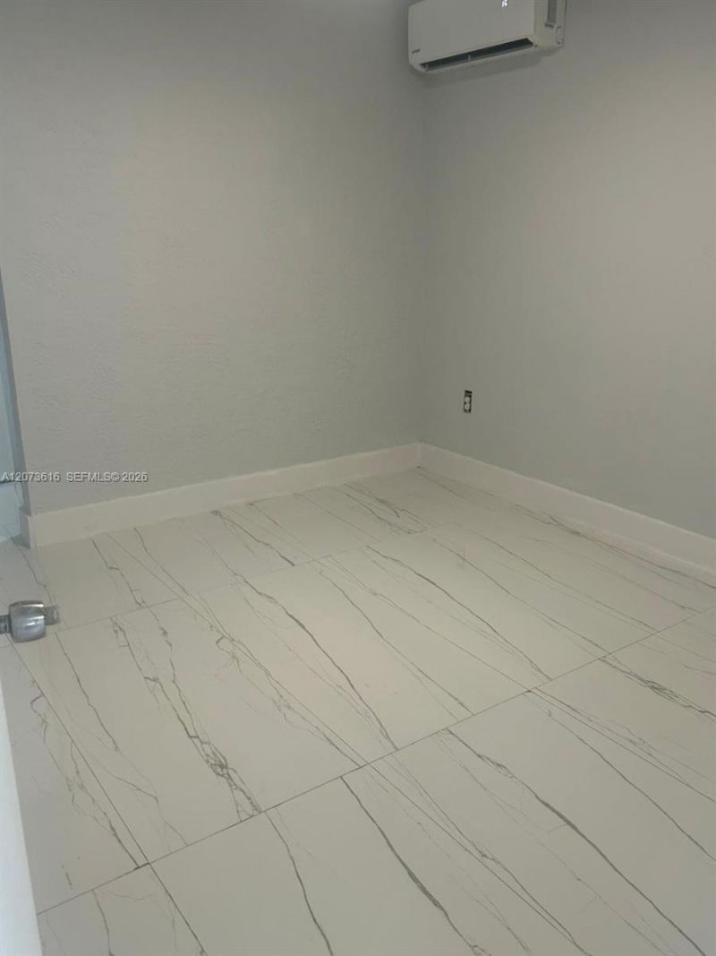 2500 NW 91st St , Miami, FL 33147 Photo
