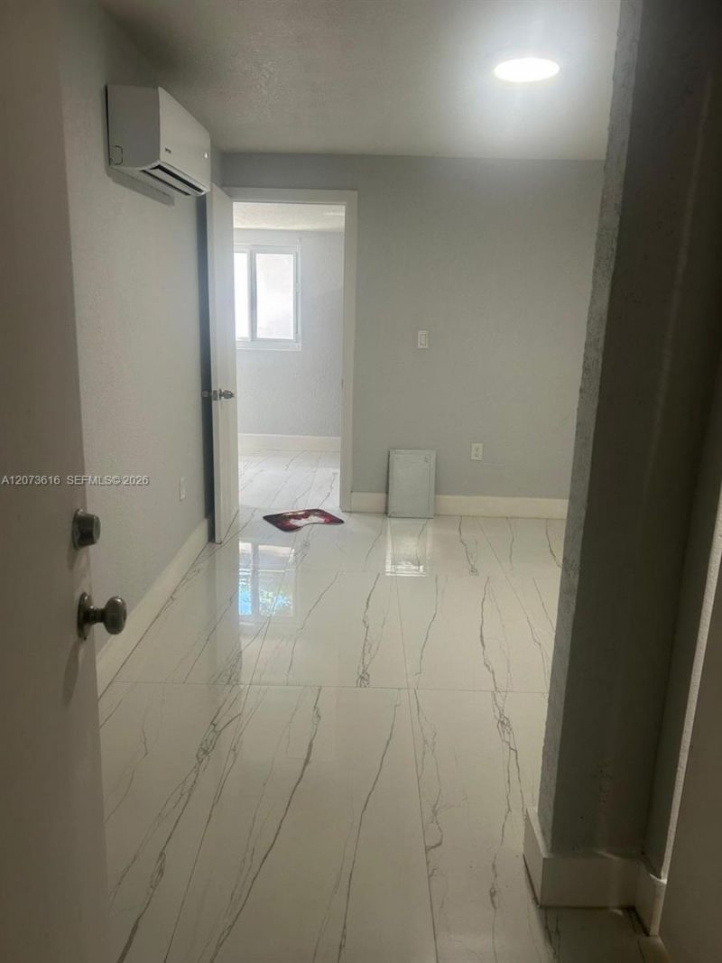 2500 NW 91st St , Miami, FL 33147 Photo