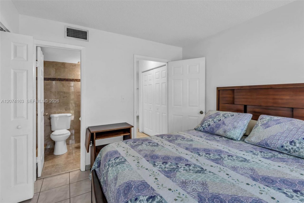 11780 SW 18th St, Unit 226-2, Miami, FL 33175 Photo
